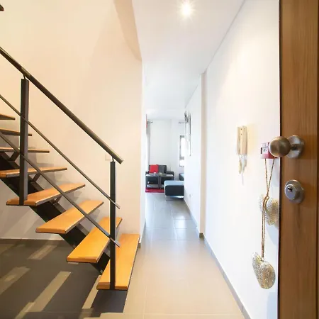 Modern In With Swimming Pool 公寓 波尔蒂芒