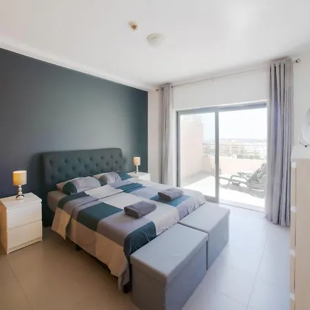 Modern In With Swimming Pool Διαμέρισμα *