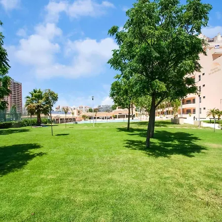 Διαμέρισμα Modern In With Swimming Pool